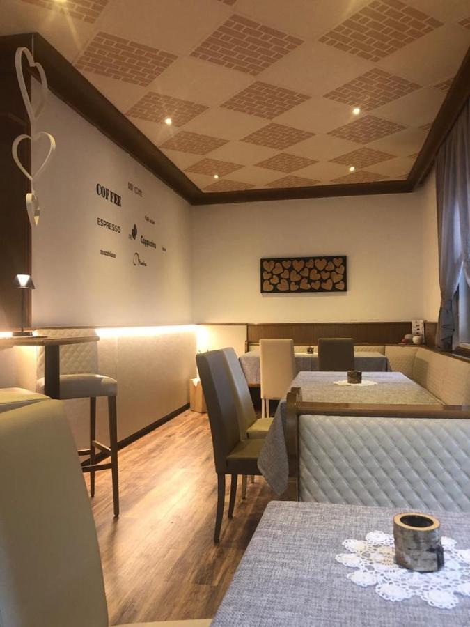 伯纳德酒店 卡纳泽伊 外观 照片